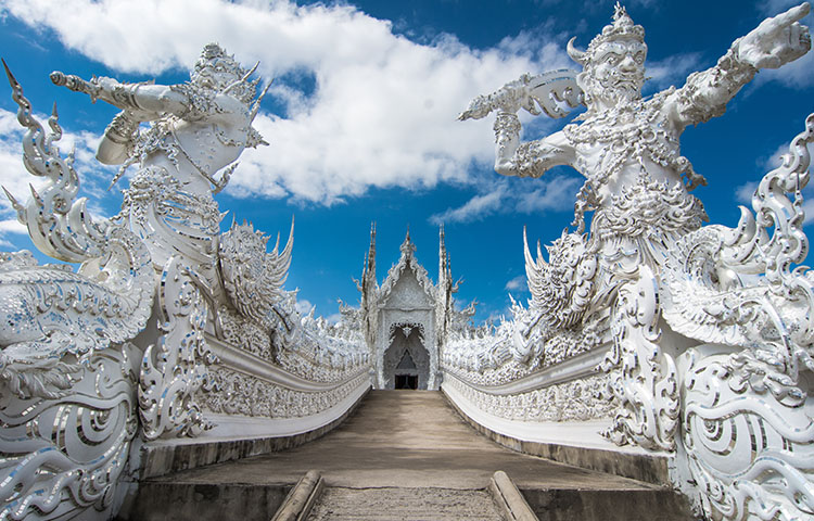 44-555-White Temple in Chiang Rai